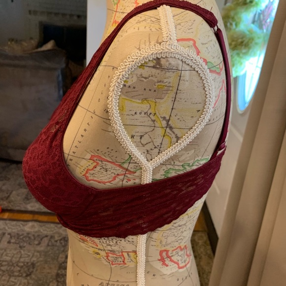 Like New Pink Victoria’s Secret Push Up Padded Bra - Picture 4 of 5